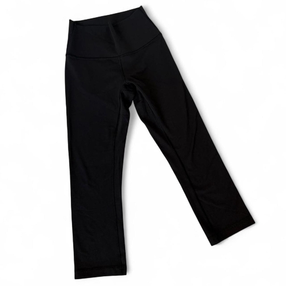 Lululemon Black Cropped Capri Leggings - Size 4 - Picture 3 of 6